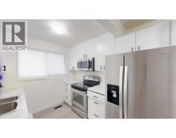 1, 115 Lafayette Boulevard W, Lethbridge, Alberta