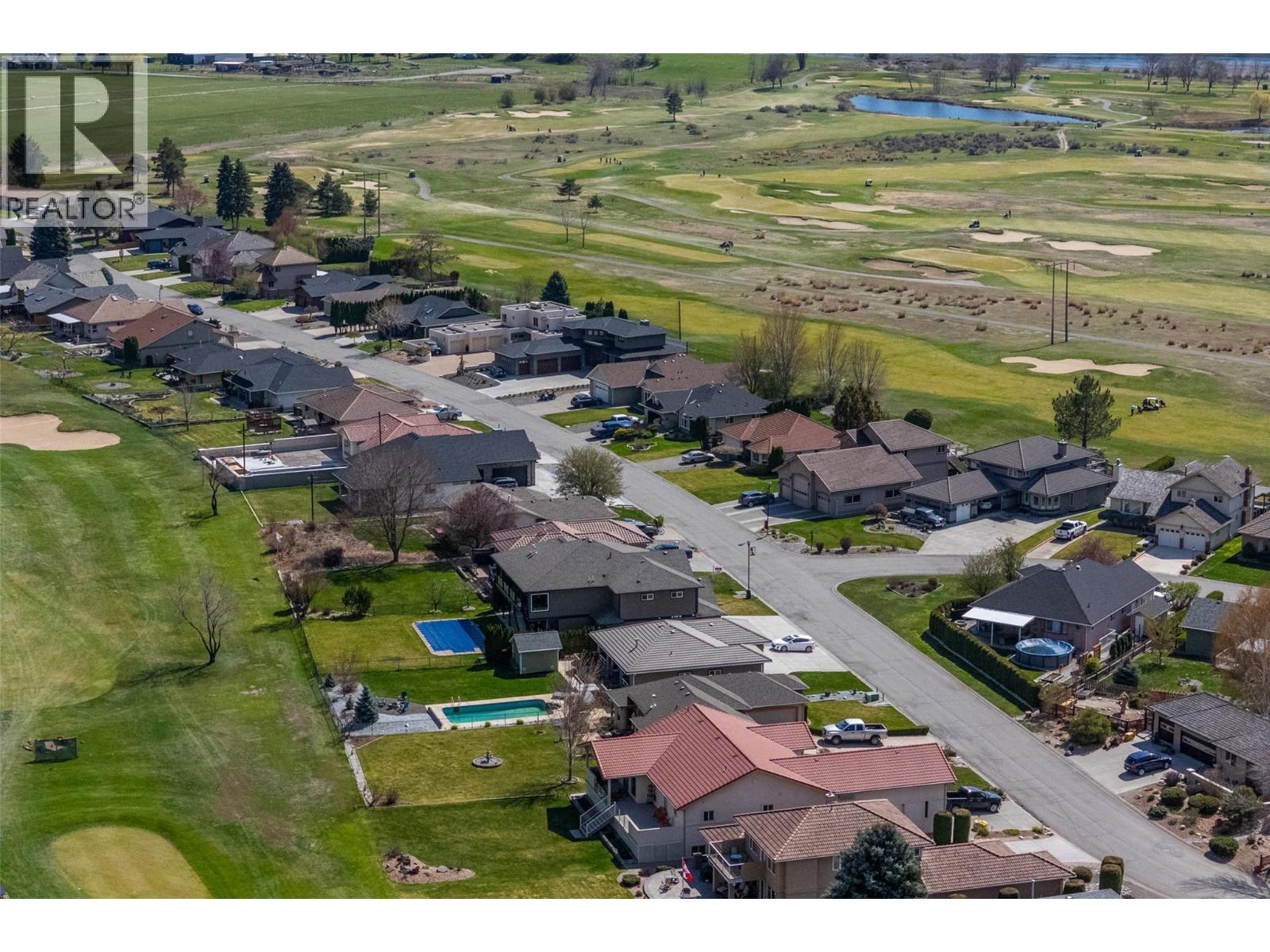 3744 Navatanee Drive, Kamloops, British Columbia  V2H 1S1 - Photo 28 - 10374156