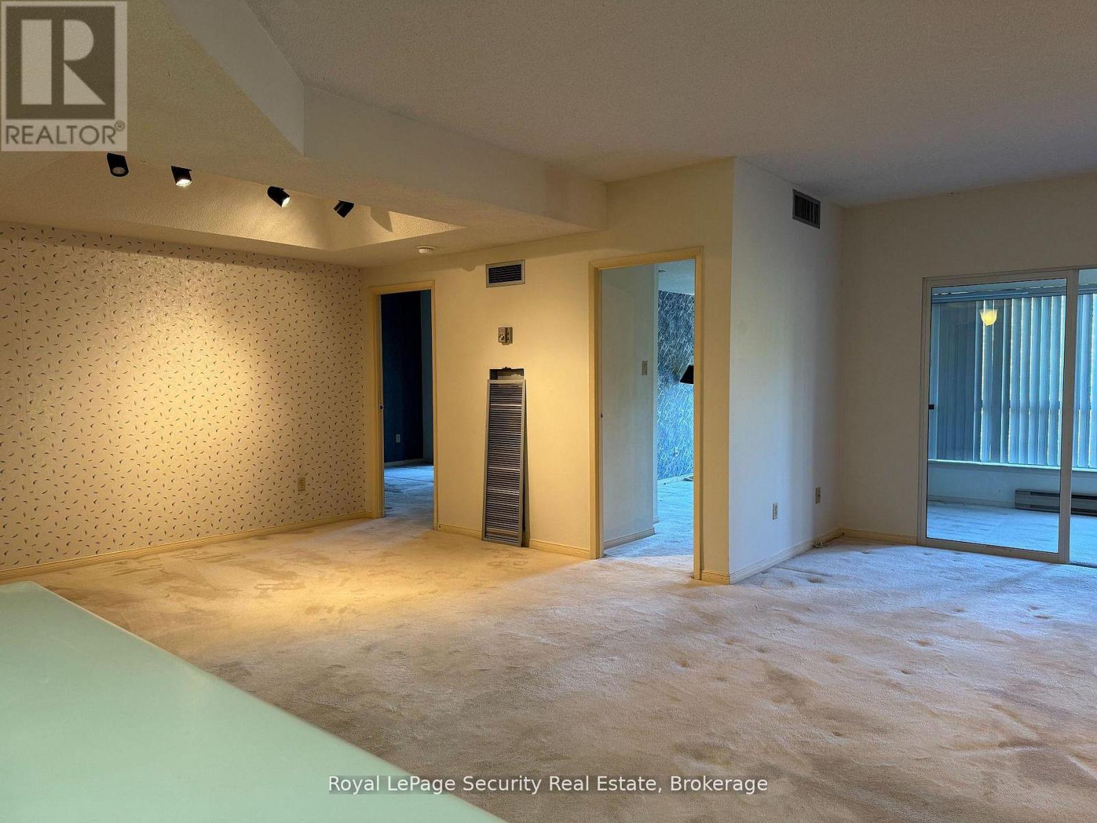 10 - 20 Glebe Road W, Toronto, Ontario M5P 1C9 - Photo 17 - C12742764