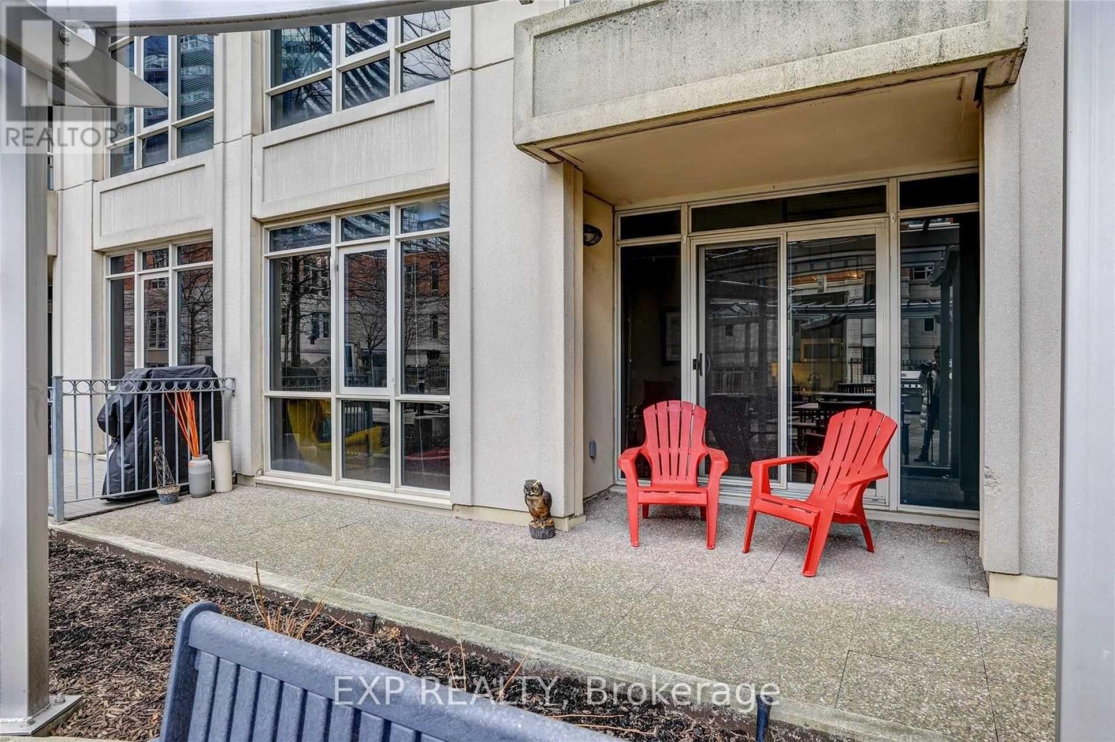 210 - 21 Grand Magazine Street, Toronto, Ontario  M5V 1B5 - Photo 14 - C12742796