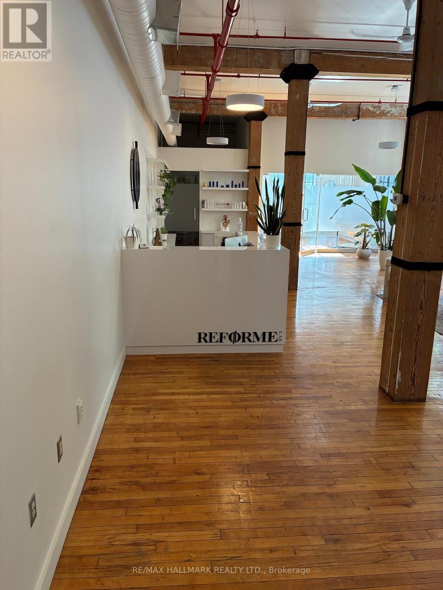 7 - 535 Queen Street E, Toronto, Ontario  M5A 1V1 - Photo 2 - C12742816