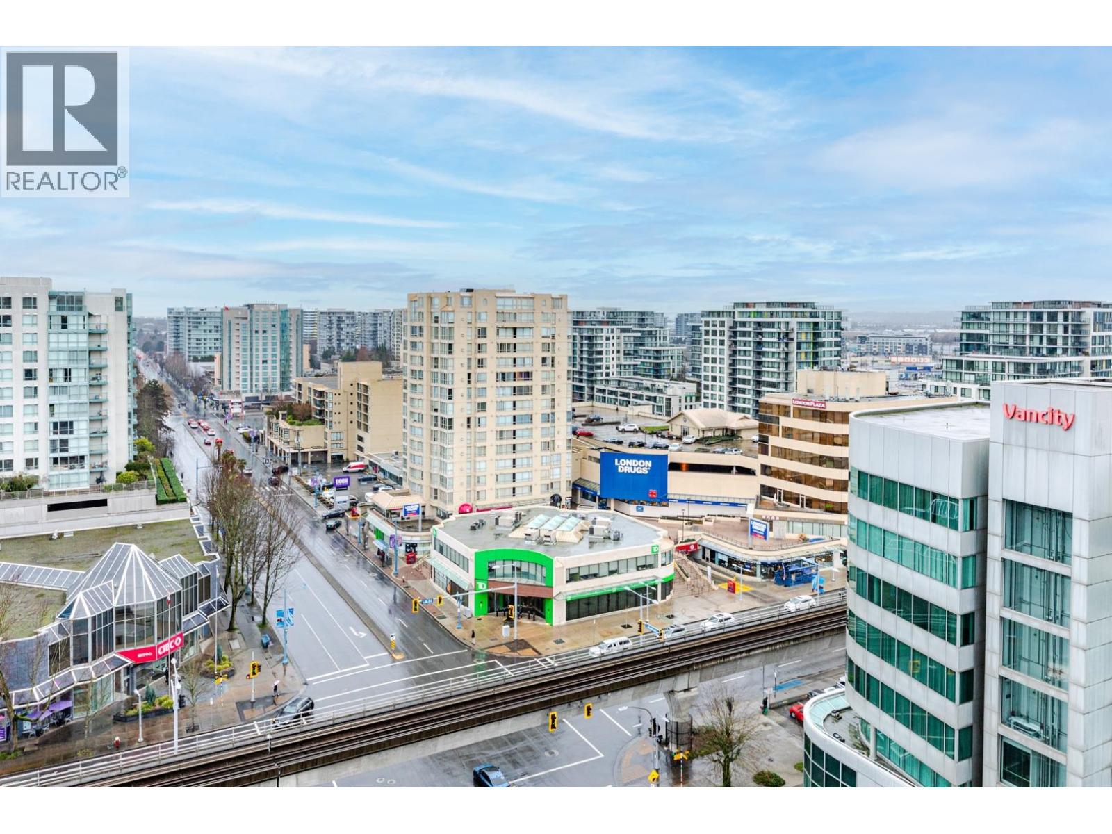 Listing Picture 21 of 37 : 1801 8068 WESTMINSTER HIGHWAY, Richmond / 烈治文 - 魯藝地產 Yvonne Lu Group - MLS Medallion Club Member