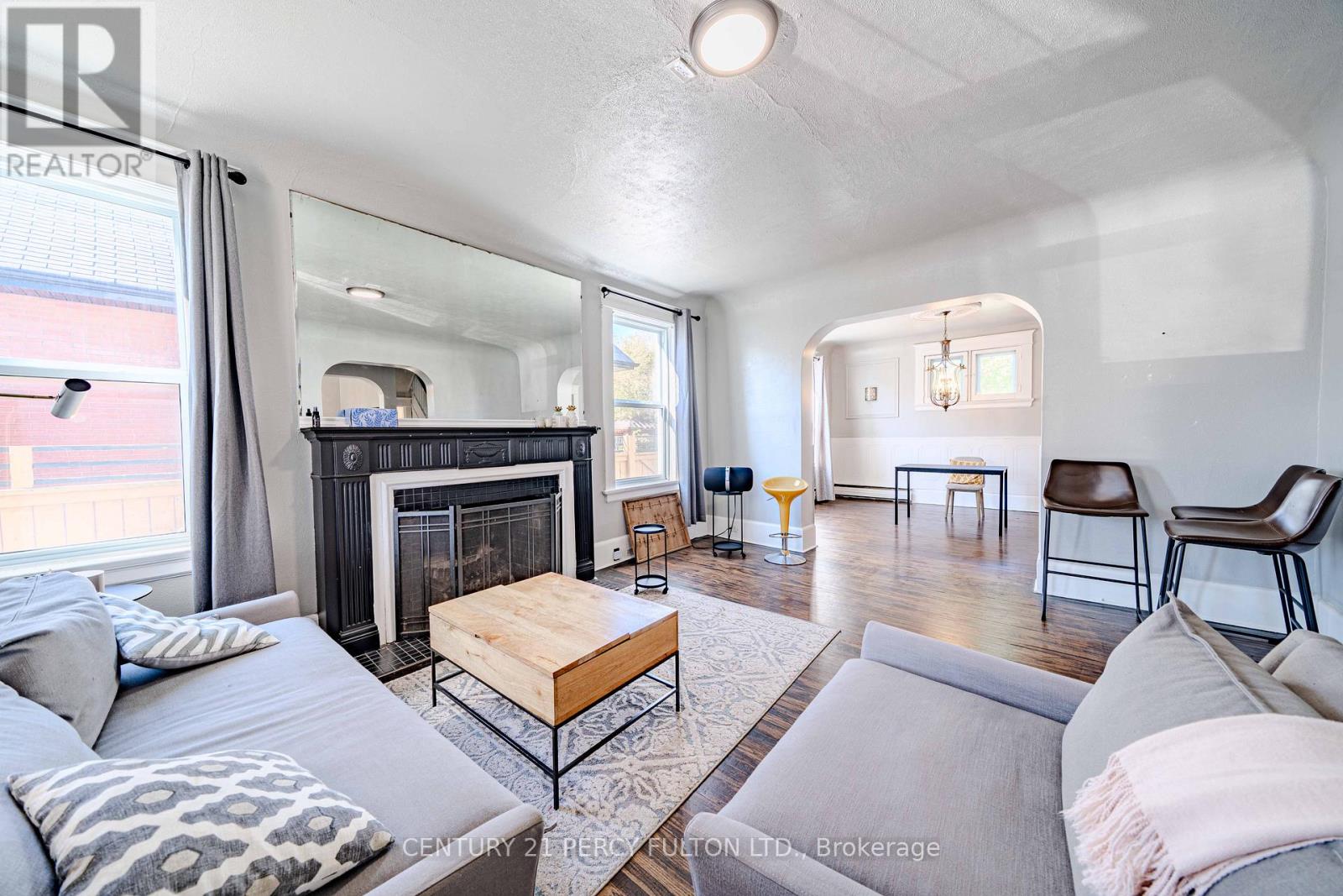 296 King Street E, Oshawa, Ontario  L1H 1C8 - Photo 11 - E12742730