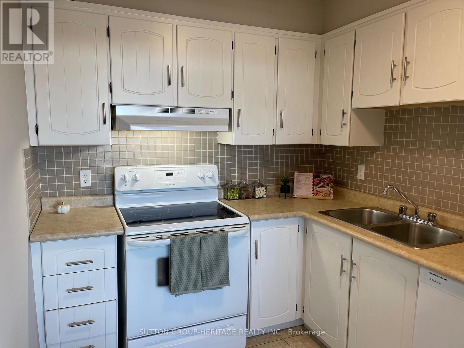 912 - 55 William Street E, Oshawa, Ontario  L1G 7C9 - Photo 19 - E12742742