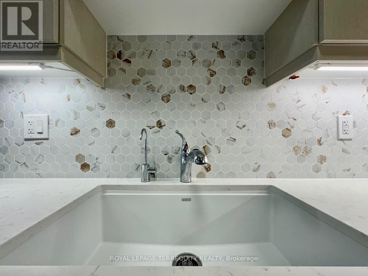 1731 Mineral Springs Way, Pickering, Ontario  L1X 0T5 - Photo 11 - E12742768