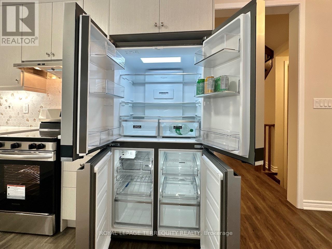 1731 Mineral Springs Way, Pickering, Ontario  L1X 0T5 - Photo 14 - E12742768