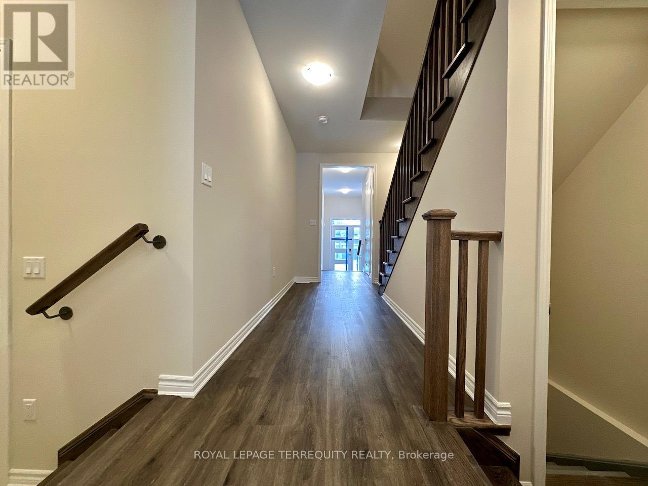 1731 Mineral Springs Way, Pickering, Ontario  L1X 0T5 - Photo 4 - E12742768