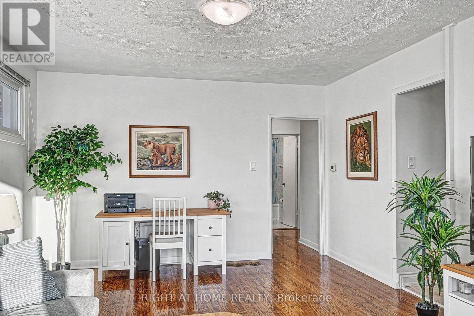 1015 Walton Boulevard, Whitby, Ontario  L1N 3G8 - Photo 4 - E12742776