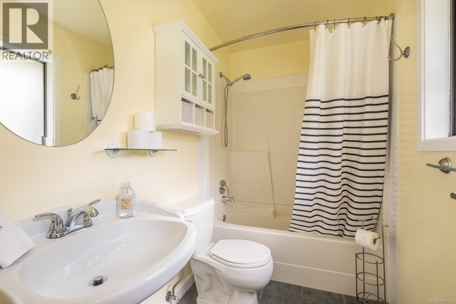 2585 Wyldewood Ave, Shawnigan Lake, British Columbia  V0R 2W3 - Photo 8 - 1024753