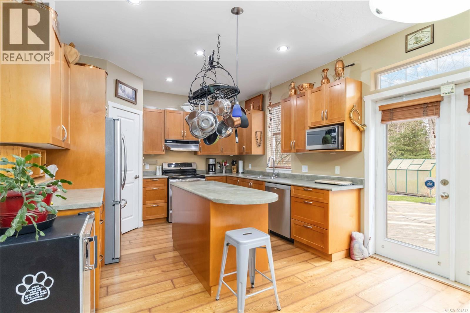 2395 Poplar Dr, Sooke, British Columbia  V9Z 0Y5 - Photo 12 - 1024613