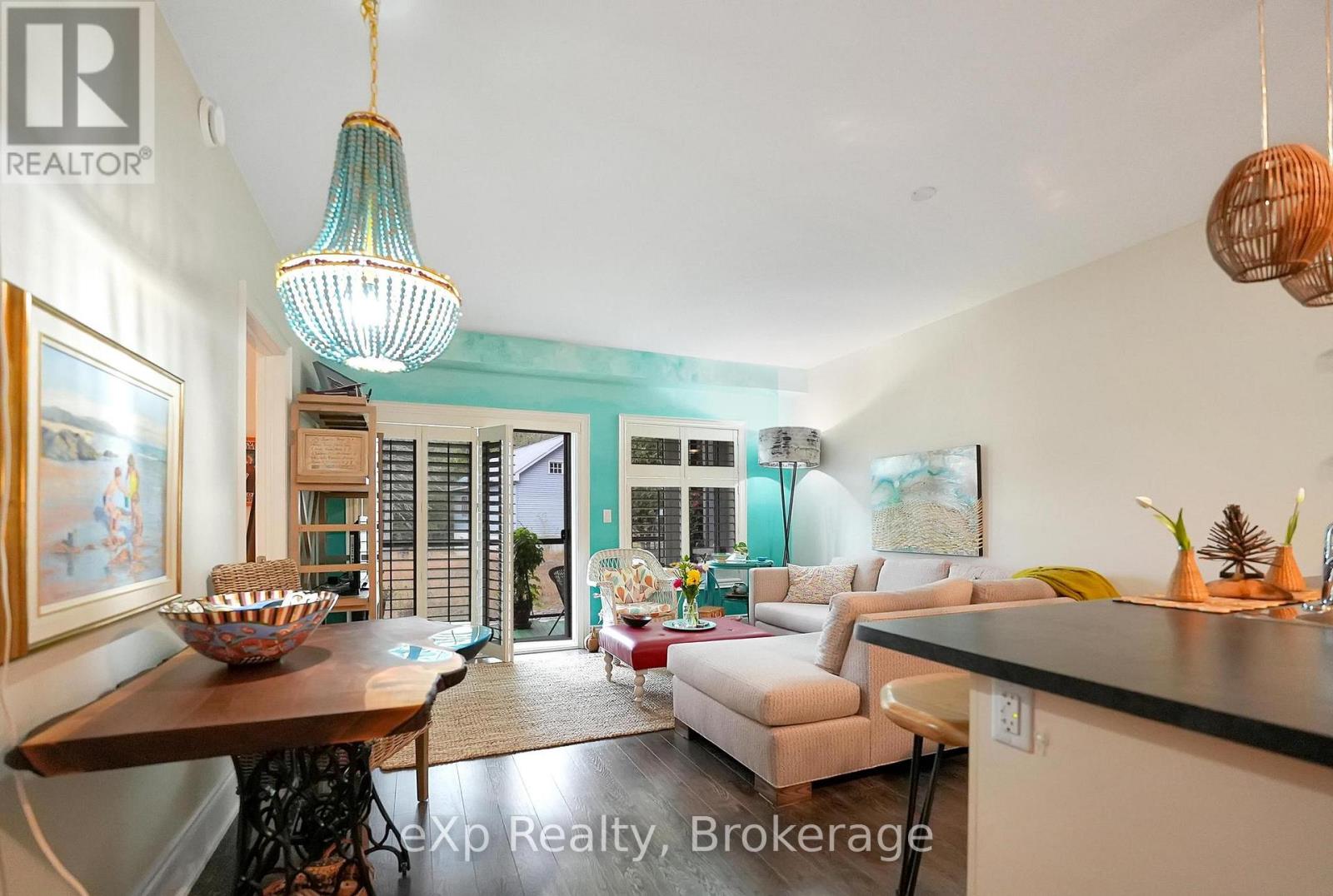 107 - 75 Wallings Road, Dysart Et Al, Ontario  K0M 1S0 - Photo 11 - X12358058