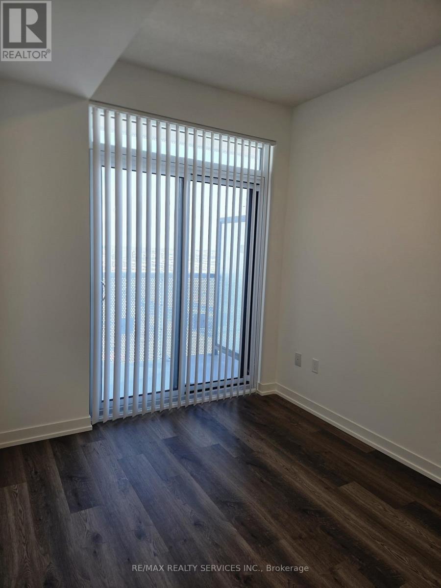 5102 - 8 Interchange Way, Vaughan, Ontario  L4K 5Z7 - Photo 13 - N12742686