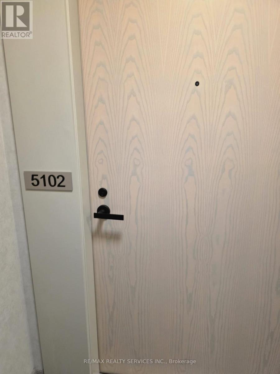 5102 - 8 Interchange Way, Vaughan, Ontario  L4K 5Z7 - Photo 3 - N12742686