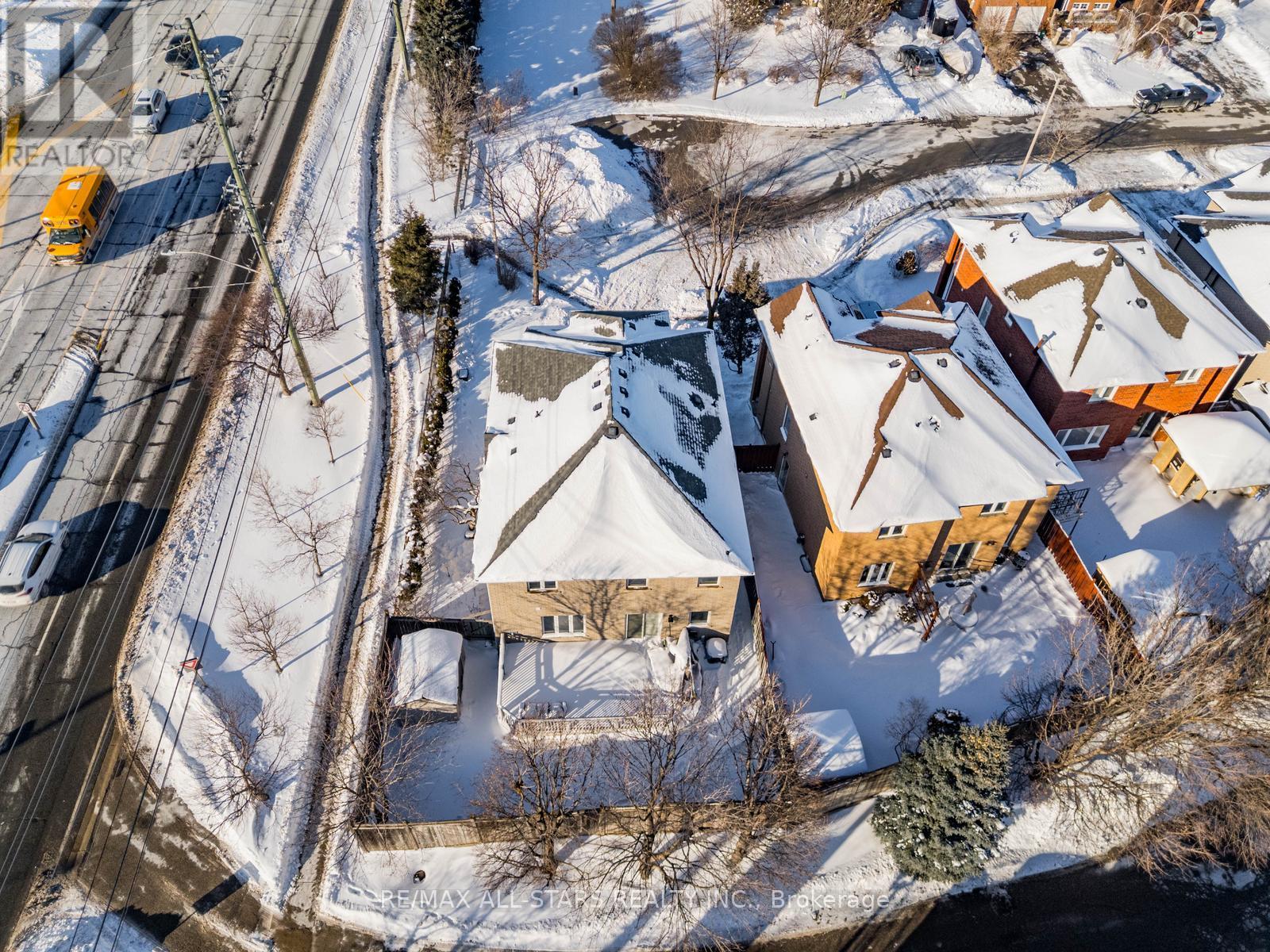 2241 Old Rutherford Road, Vaughan, Ontario  L6A 1Z7 - Photo 44 - N12742704