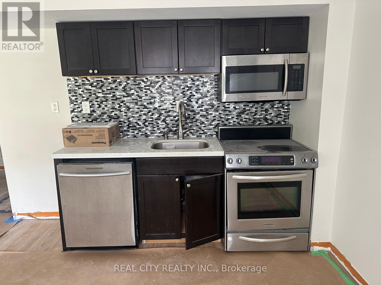 83 Estrella Crescent, Richmond Hill, Ontario  L4E 0S3 - Photo 14 - N12742760