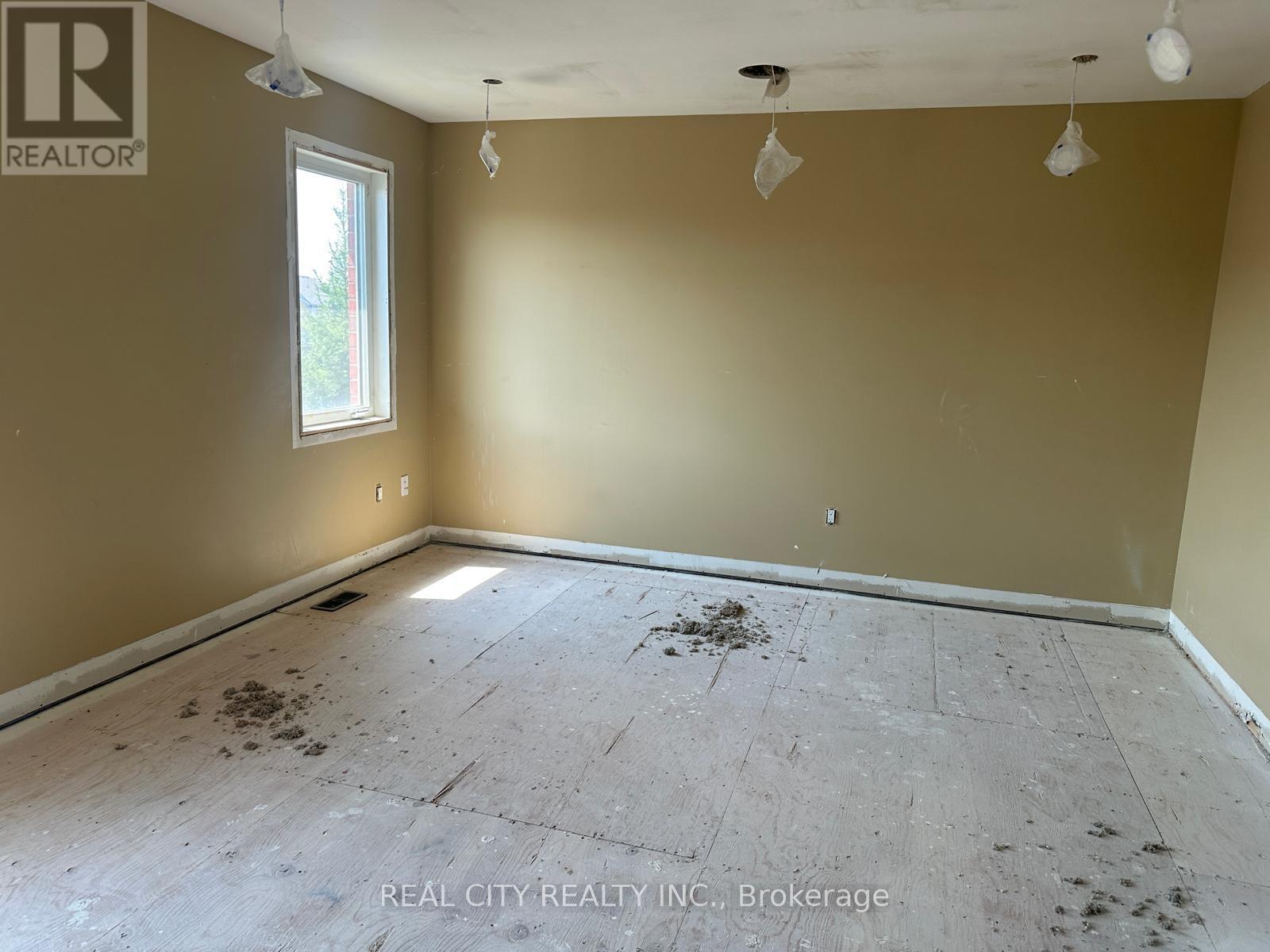 83 Estrella Crescent, Richmond Hill, Ontario  L4E 0S3 - Photo 22 - N12742760