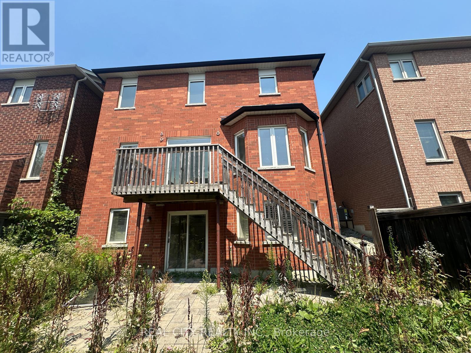 83 Estrella Crescent, Richmond Hill, Ontario  L4E 0S3 - Photo 25 - N12742760