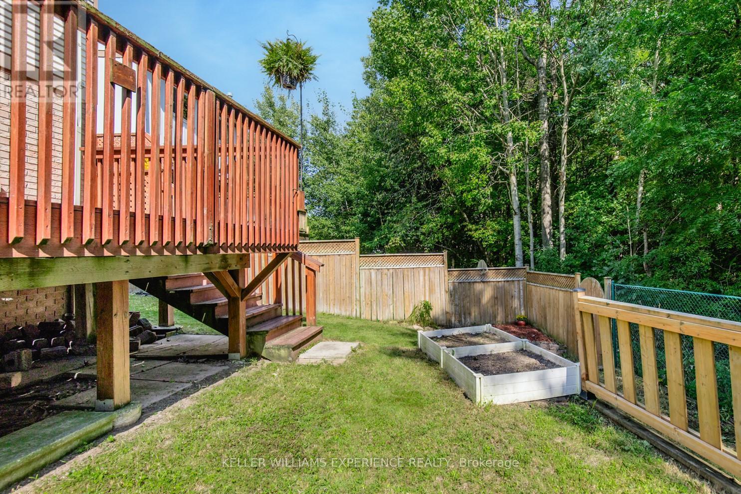 49 Burns Circle, Barrie (Letitia Heights), Ontario  L4N 5J8 - Photo 23 - S12742706