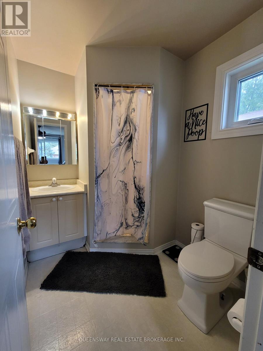 50 Acorn Crescent, Wasaga Beach, Ontario  L9Z 1L6 - Photo 8 - S12742800