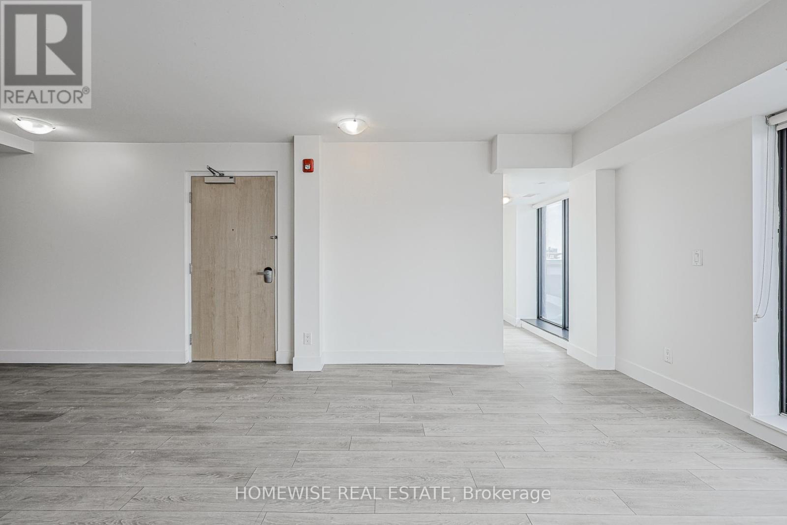 301 - 293 Viewmount Avenue, Toronto, Ontario  M6B 3H8 - Photo 19 - W12740308