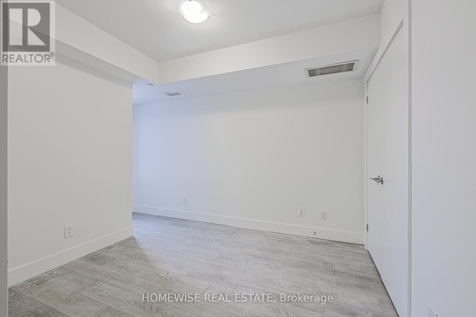 301 - 293 Viewmount Avenue, Toronto, Ontario  M6B 3H8 - Photo 36 - W12740308