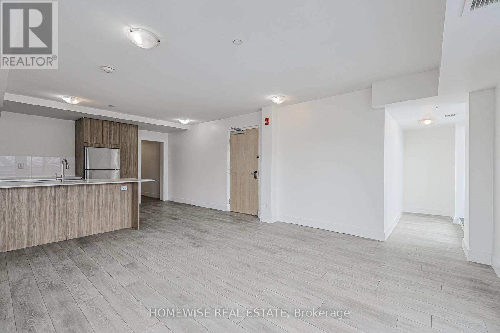 301 - 293 Viewmount Avenue, Toronto, Ontario  M6B 3H8 - Photo 13 - W12740308