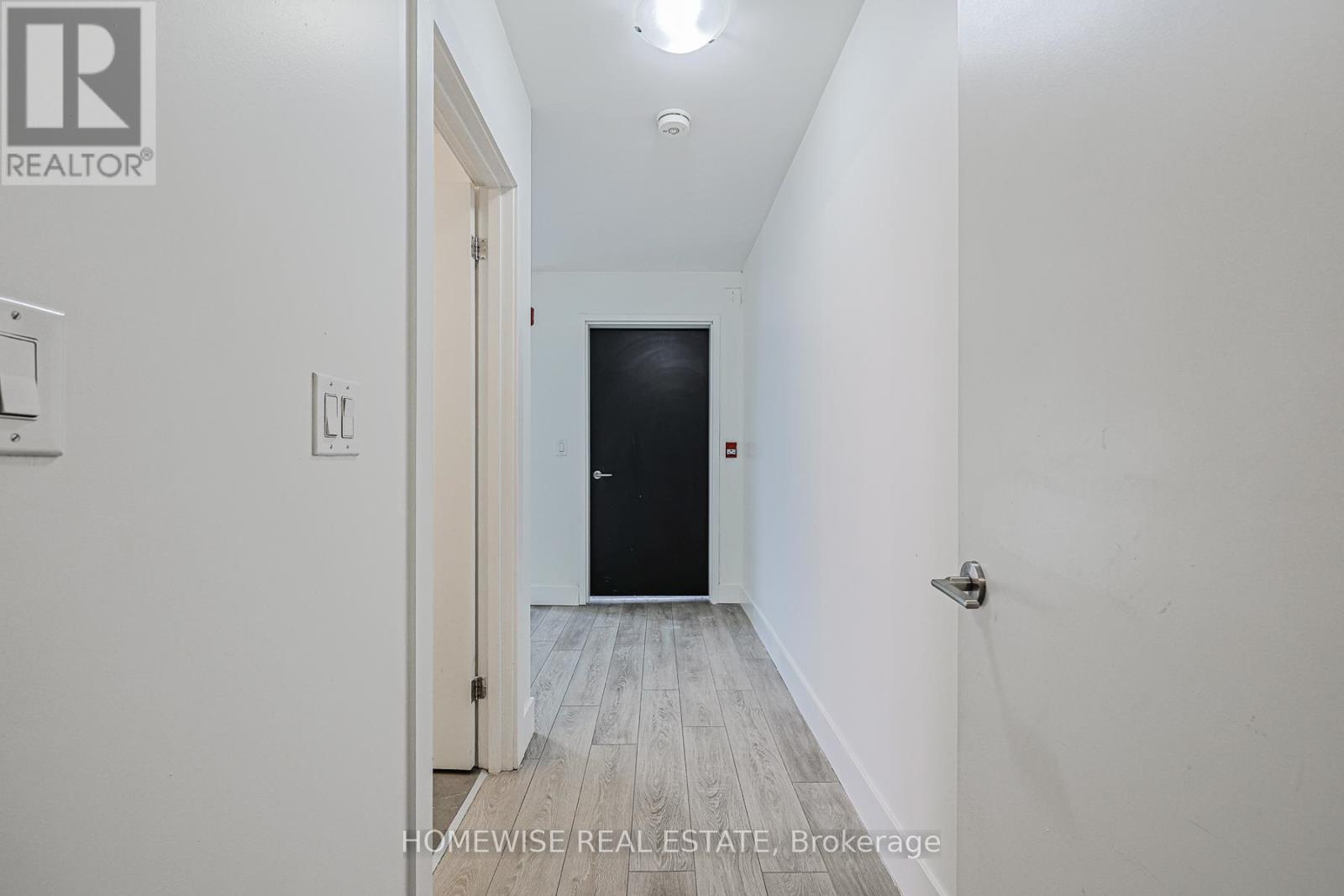 301 - 293 Viewmount Avenue, Toronto, Ontario  M6B 3H8 - Photo 29 - W12740308