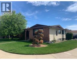 1813 Elm Road S, Lethbridge, Alberta