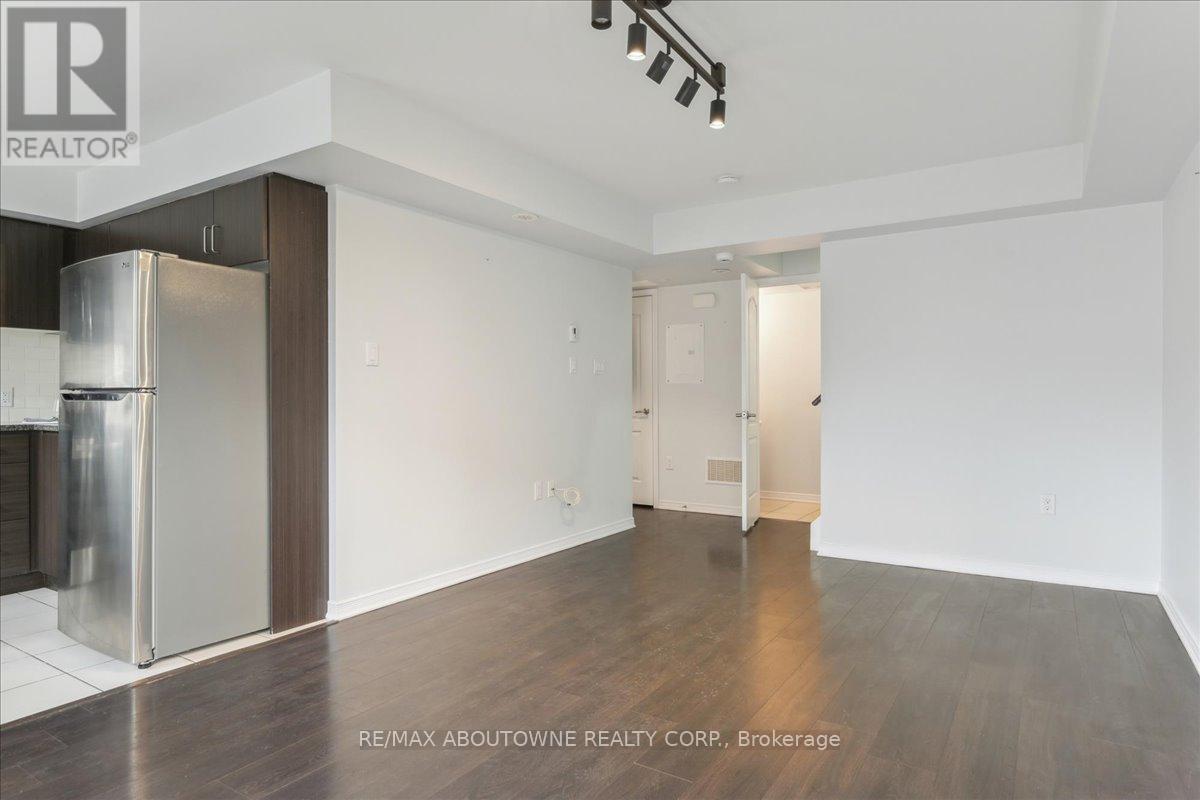 121 - 2441 Greenwich Road, Oakville, Ontario  L6M 0S3 - Photo 18 - W12742670