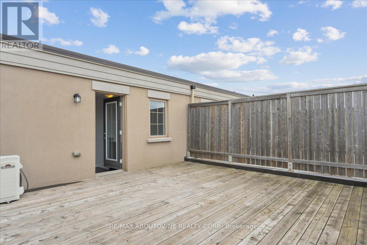 121 - 2441 Greenwich Road, Oakville, Ontario  L6M 0S3 - Photo 30 - W12742670