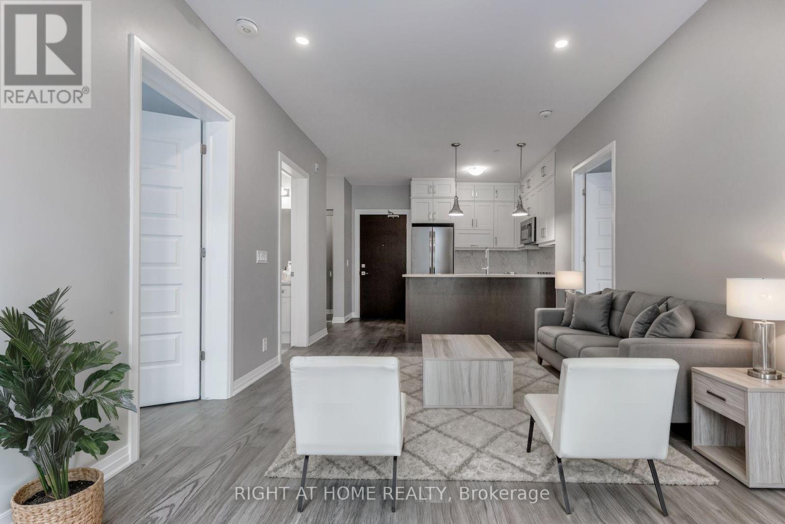 109 - 102 Grovewood Common, Oakville, Ontario  L6H 0X2 - Photo 11 - W12742694