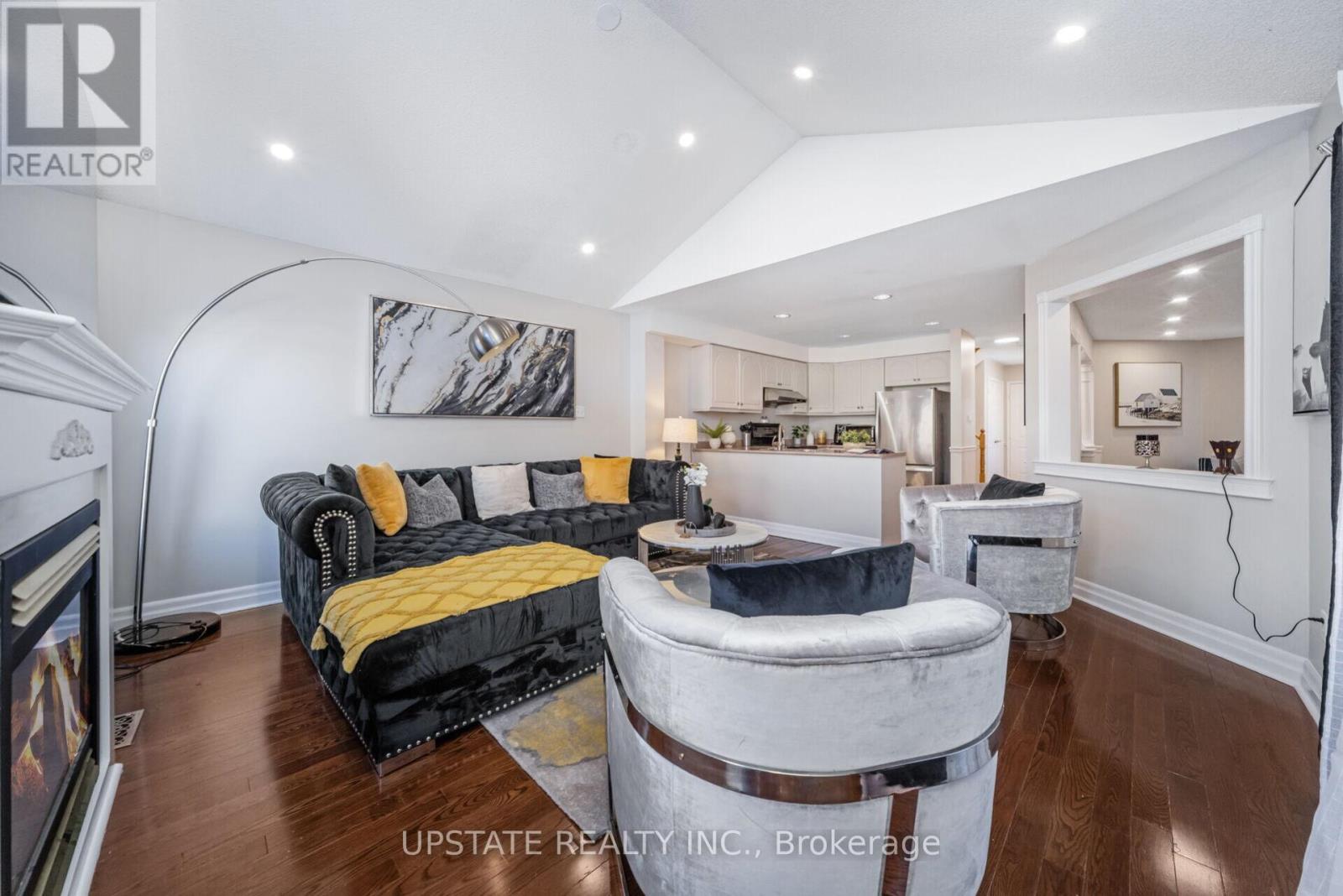 7311 Black Walnut Trail, Mississauga, Ontario  L5N 7M4 - Photo 16 - W12742746