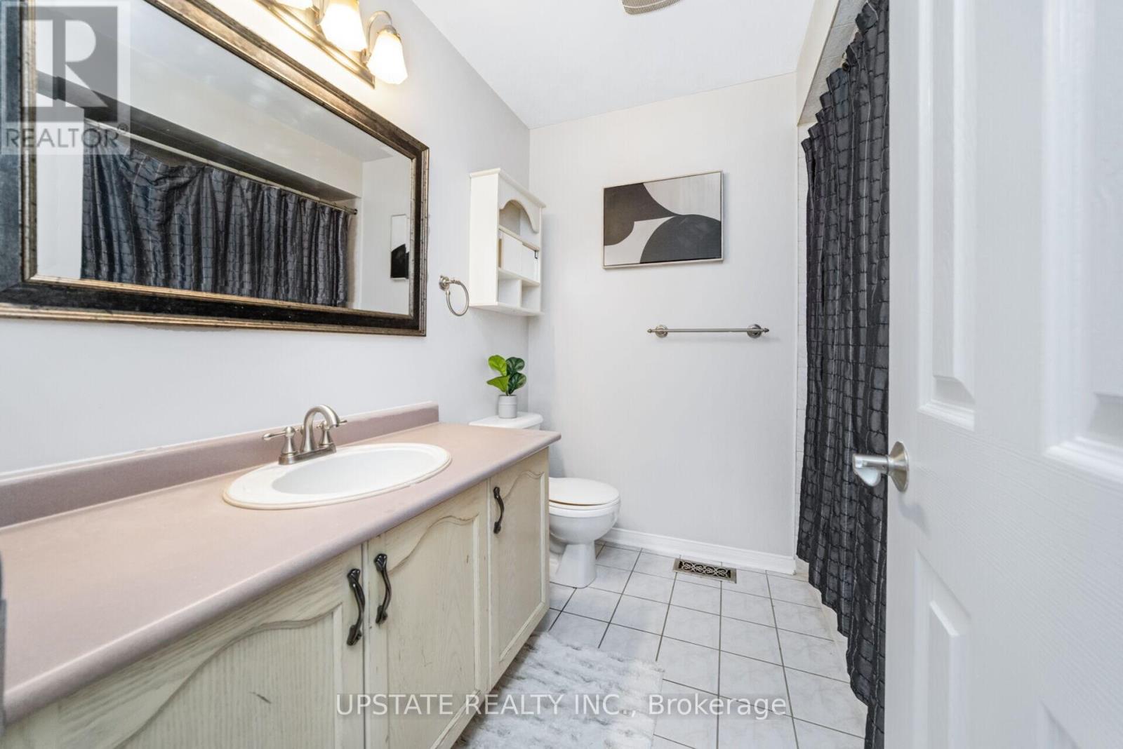 7311 Black Walnut Trail, Mississauga, Ontario  L5N 7M4 - Photo 27 - W12742746