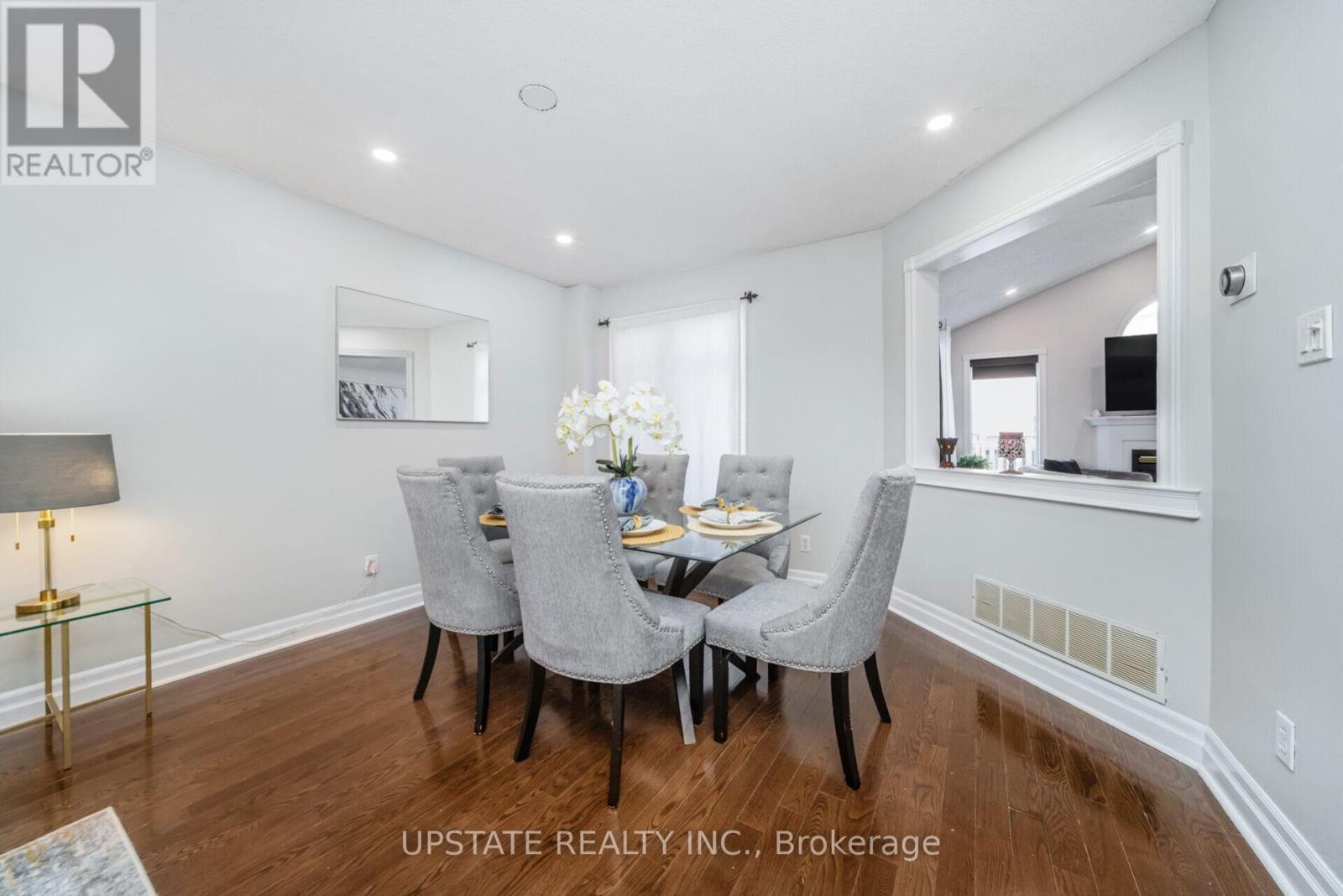 7311 Black Walnut Trail, Mississauga, Ontario  L5N 7M4 - Photo 9 - W12742746