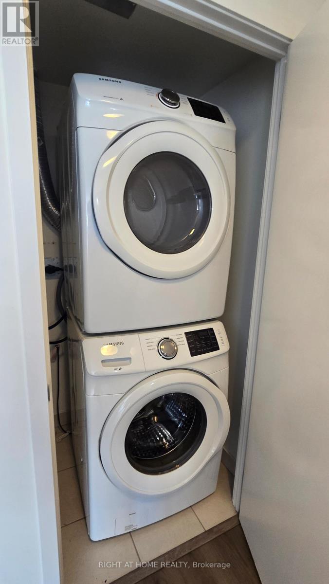 2306 - 360 Square One Drive, Mississauga, Ontario  L5B 0G7 - Photo 10 - W12742770