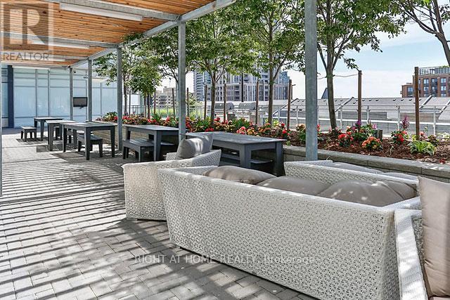 2306 - 360 Square One Drive, Mississauga, Ontario  L5B 0G7 - Photo 15 - W12742770