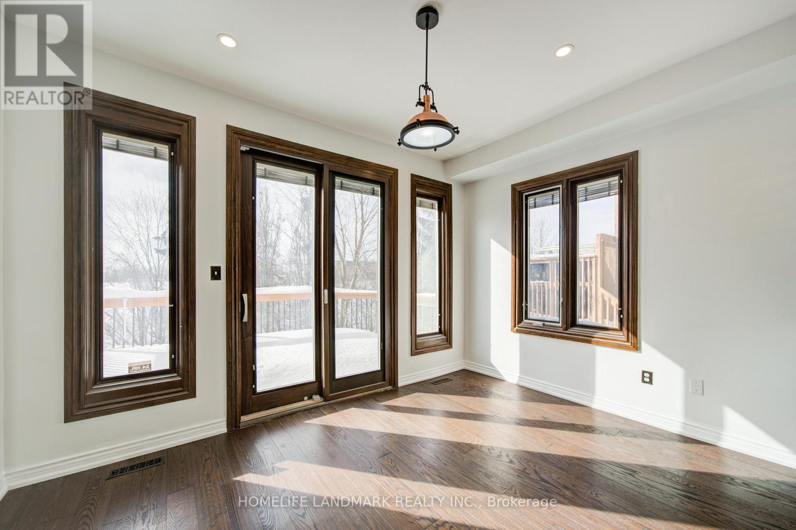 2198 Arbourview Drive, Oakville, Ontario  L6M 3N7 - Photo 14 - W12742810