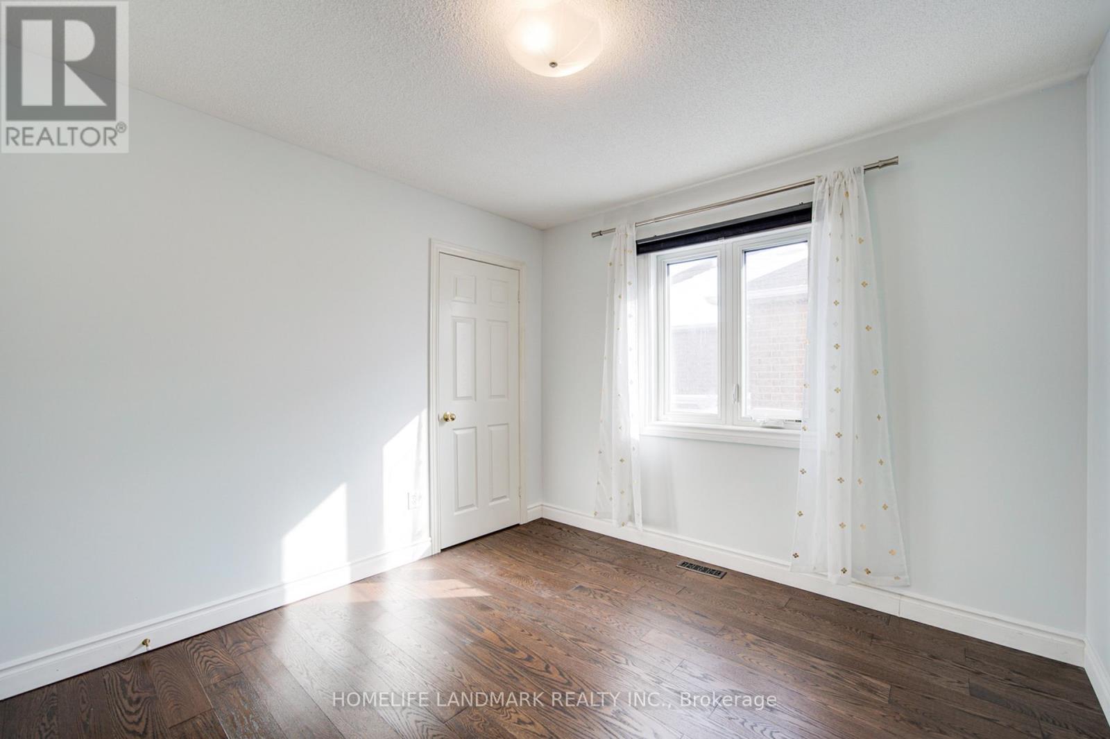 2198 Arbourview Drive, Oakville, Ontario  L6M 3N7 - Photo 23 - W12742810