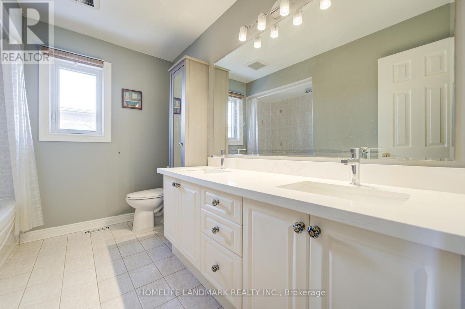 2198 Arbourview Drive, Oakville, Ontario  L6M 3N7 - Photo 25 - W12742810