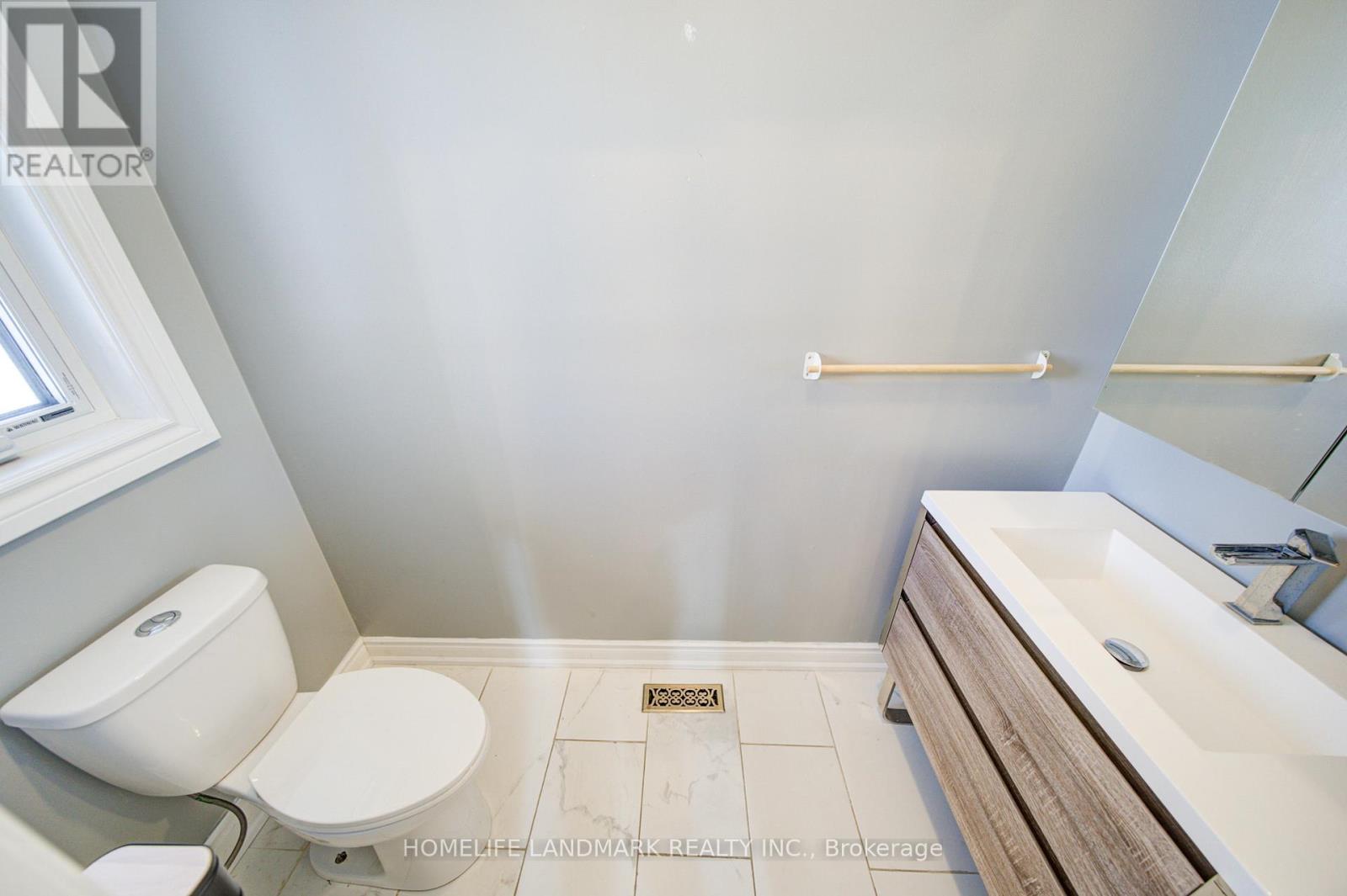 2198 Arbourview Drive, Oakville, Ontario  L6M 3N7 - Photo 4 - W12742810