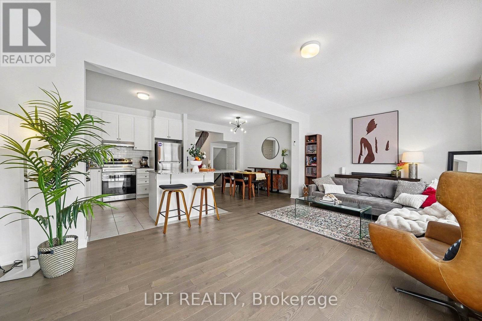 2485 Watercolours Way, Ottawa, Ontario  K1S 5N4 - Photo 8 - X12730524