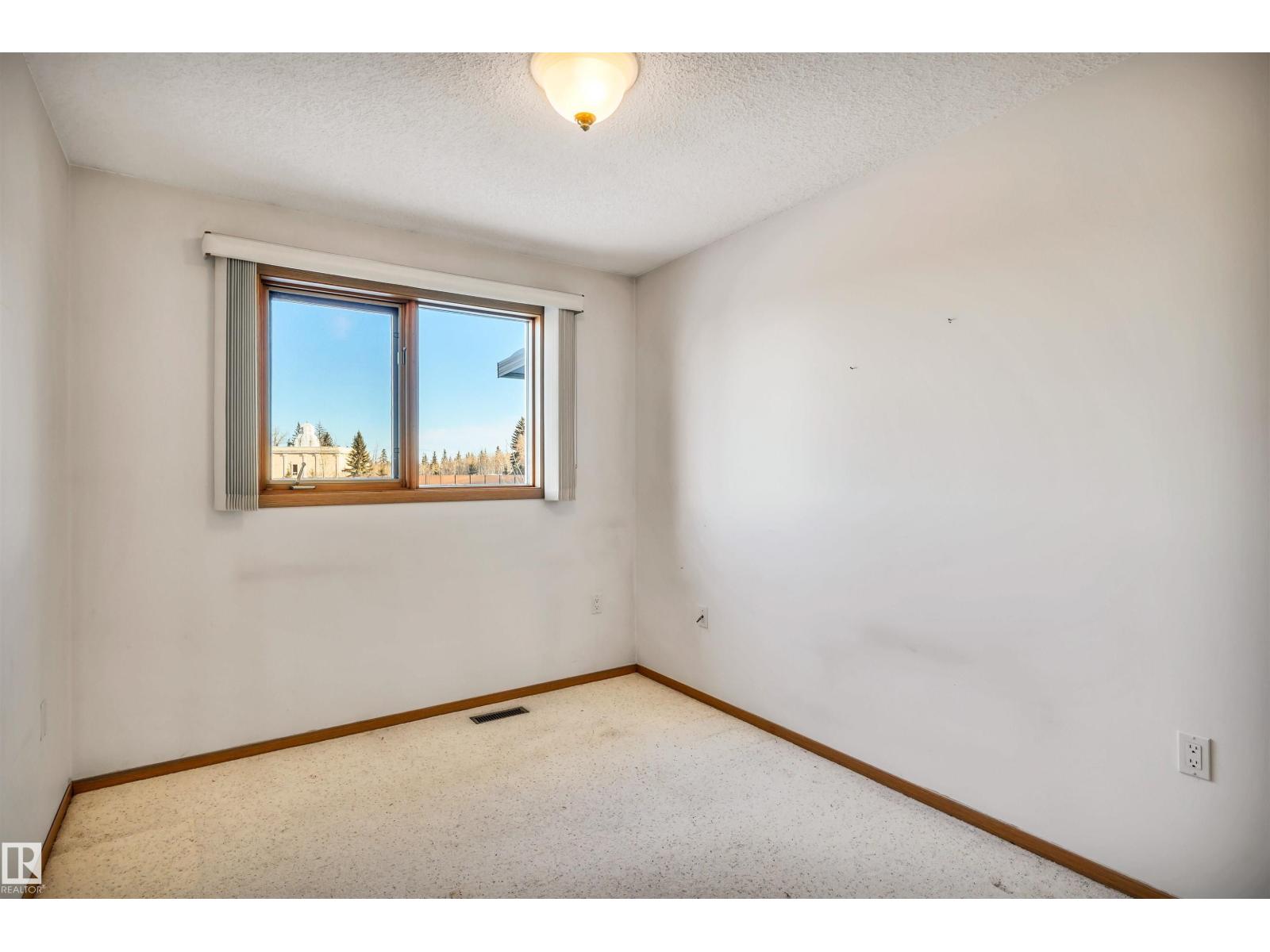 #36 303 Twin Brooks Dr Nw, Edmonton, Alberta  T6J 6V3 - Photo 25 - E4471287