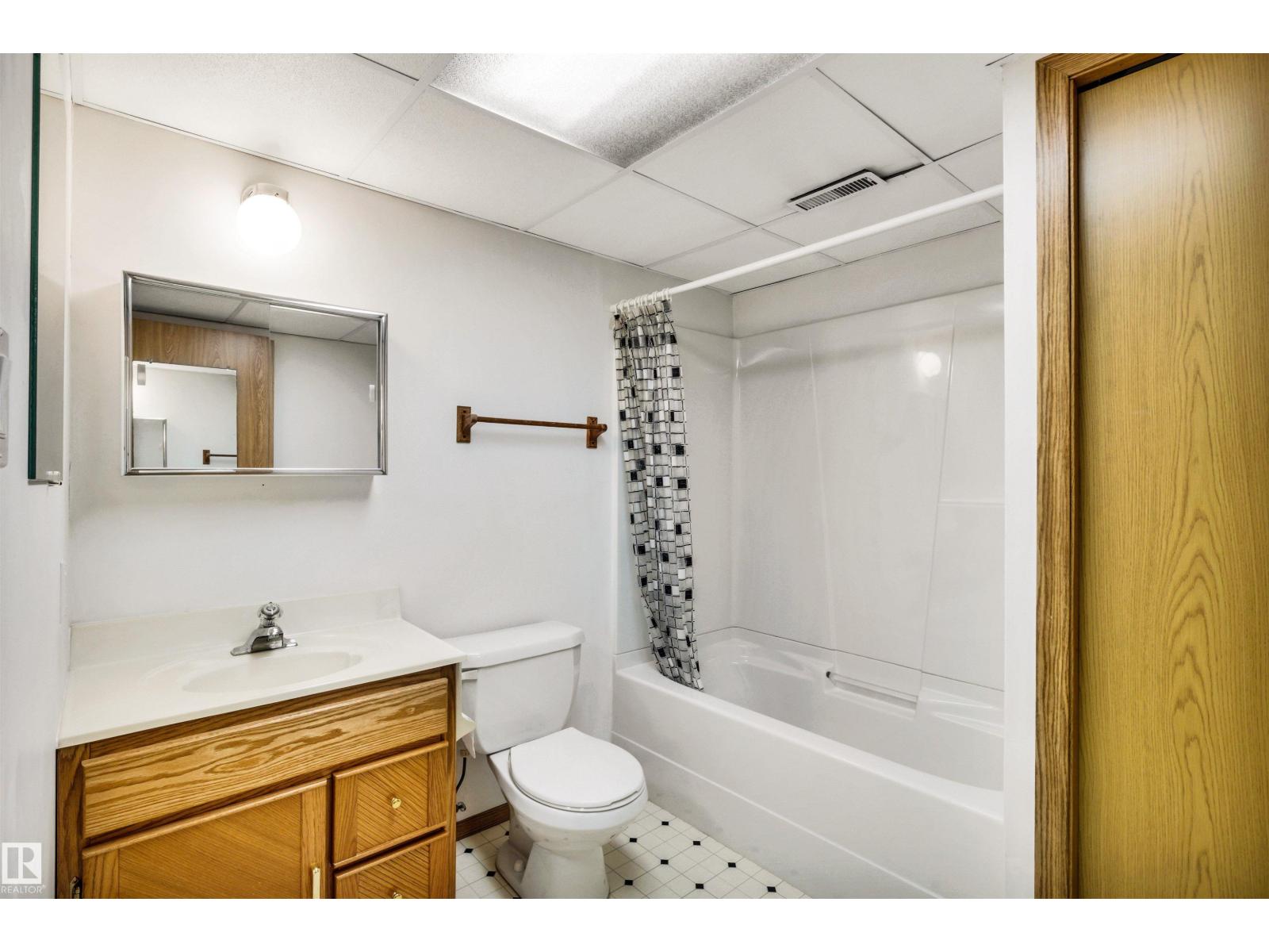 #36 303 Twin Brooks Dr Nw, Edmonton, Alberta  T6J 6V3 - Photo 35 - E4471287