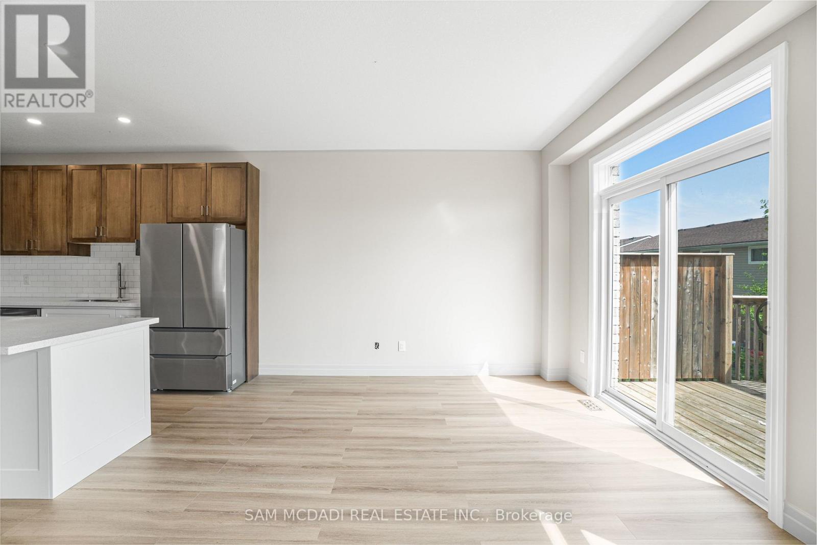 25 - 1023 Devonshire Avenue, Woodstock, Ontario  N4S 0E7 - Photo 11 - X12742812