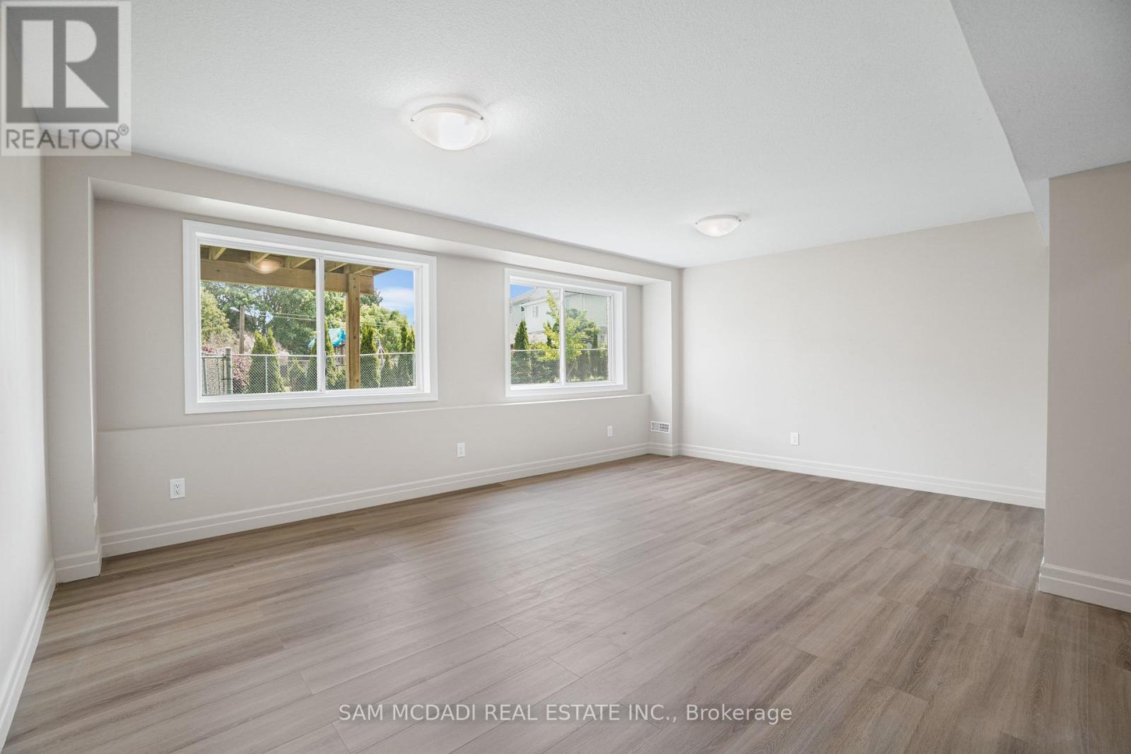 25 - 1023 Devonshire Avenue, Woodstock, Ontario  N4S 0E7 - Photo 40 - X12742812