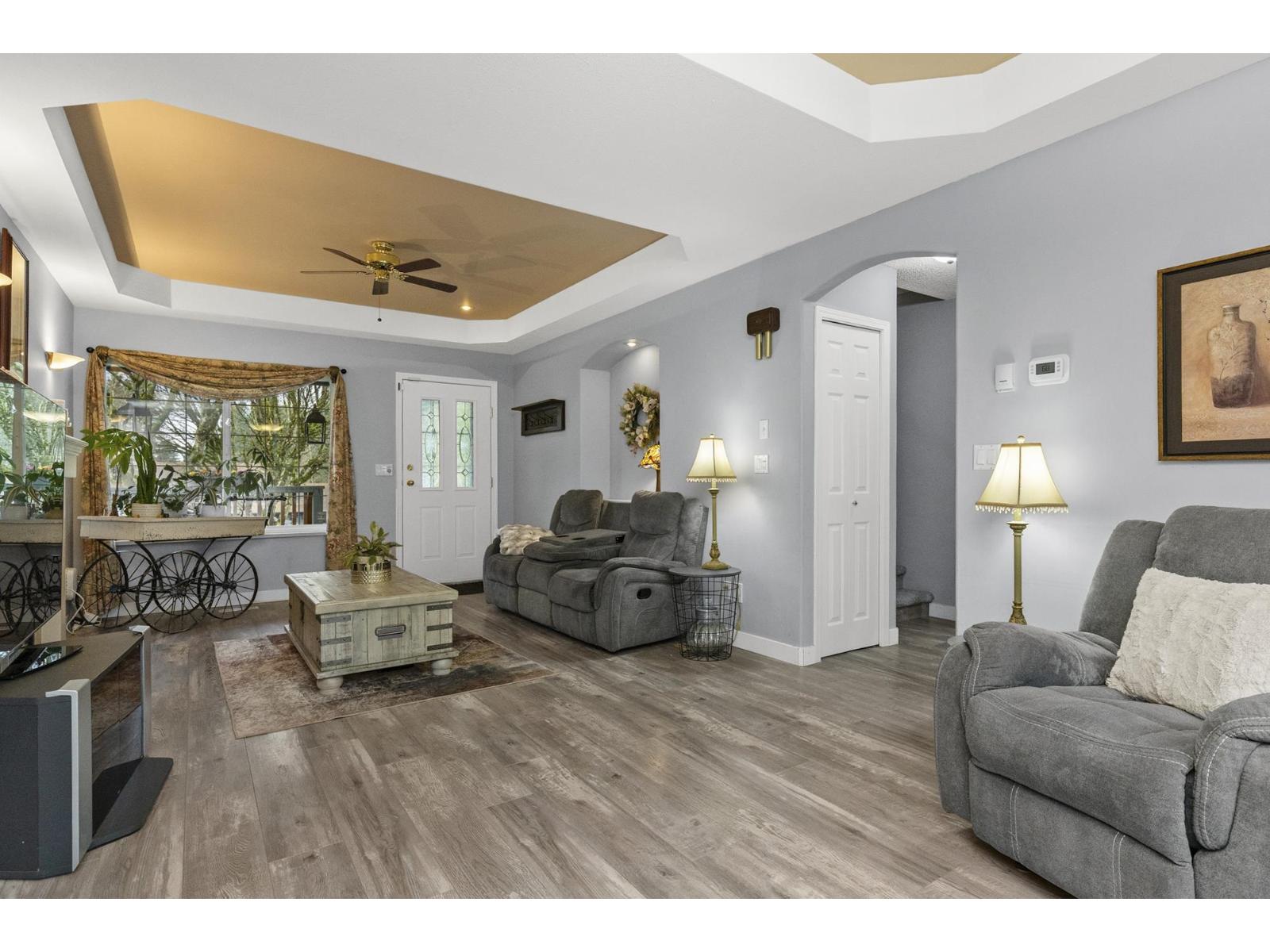 7800 Deerfield Street, Mission, British Columbia  V2V 5X3 - Photo 6 - R3084759