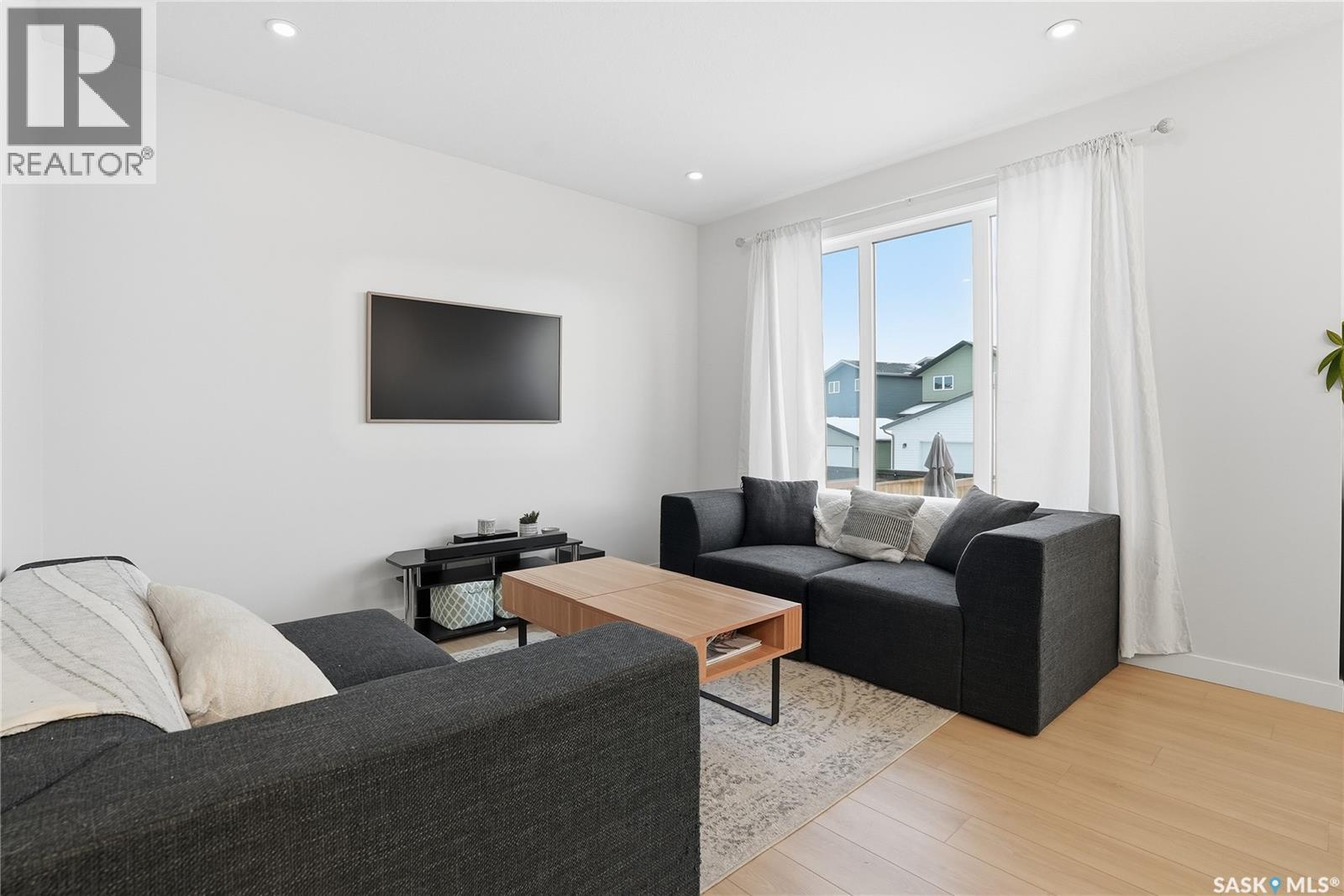 1328 Parr Hill Drive, Martensville, Saskatchewan  S0K 2T1 - Photo 18 - SK027693