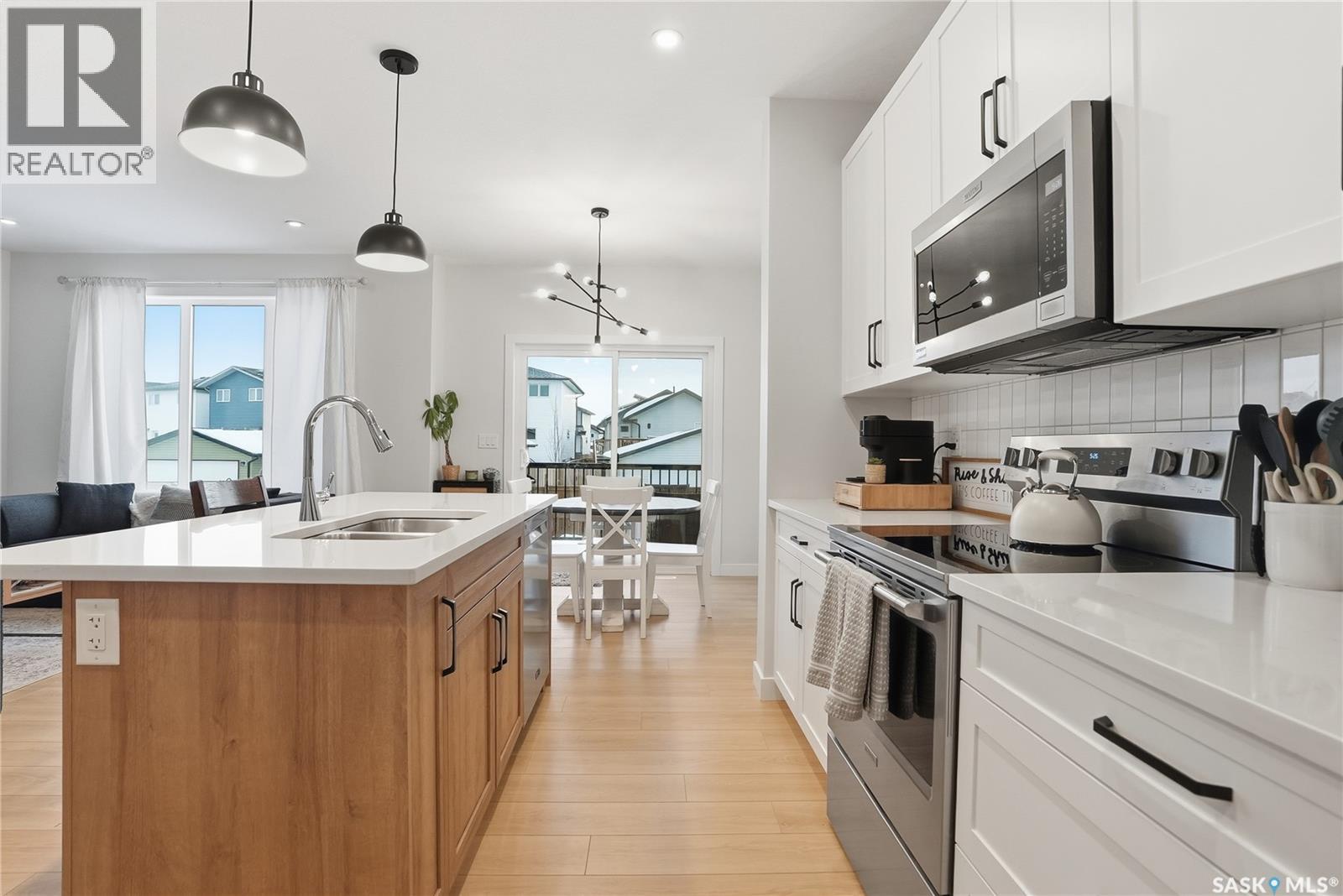 1328 Parr Hill Drive, Martensville, Saskatchewan  S0K 2T1 - Photo 9 - SK027693