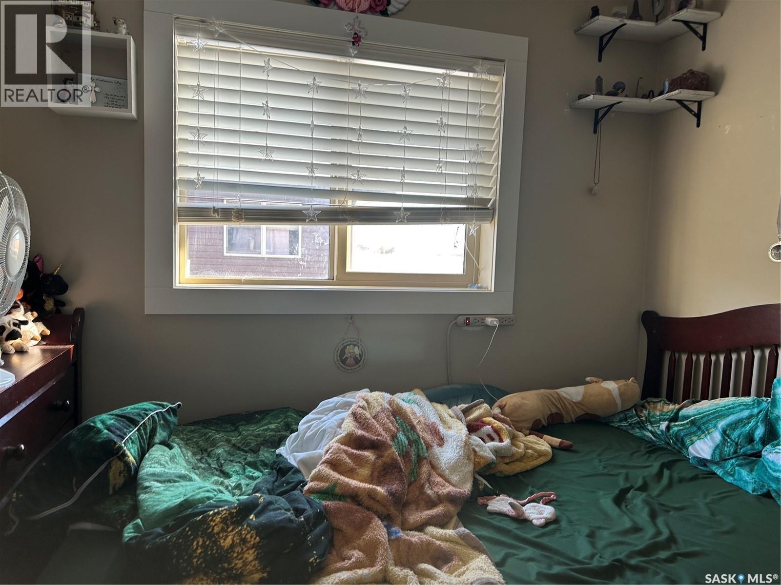 18 880 5th Street, Weyburn, Saskatchewan  S4H 1A4 - Photo 13 - SK027687