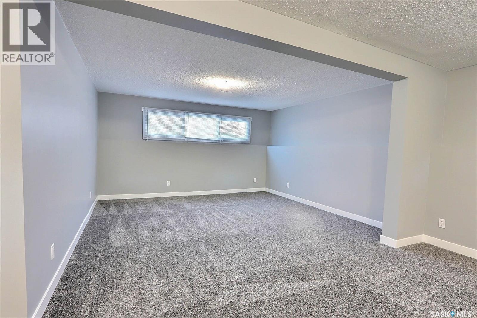 1355 Lacroix Crescent, Prince Albert, Saskatchewan  S6V 6R2 - Photo 13 - SK027681